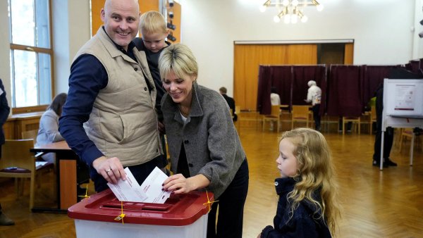 Vyhr�l jako nikdo p�ed n�m. Te� mus� �krat v rozpo�tu, ale na obranu p�jde...