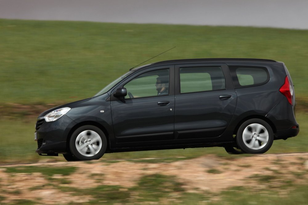 Dacia Lodgy Střešní ližiny - standard od třetího stupně Artcica.