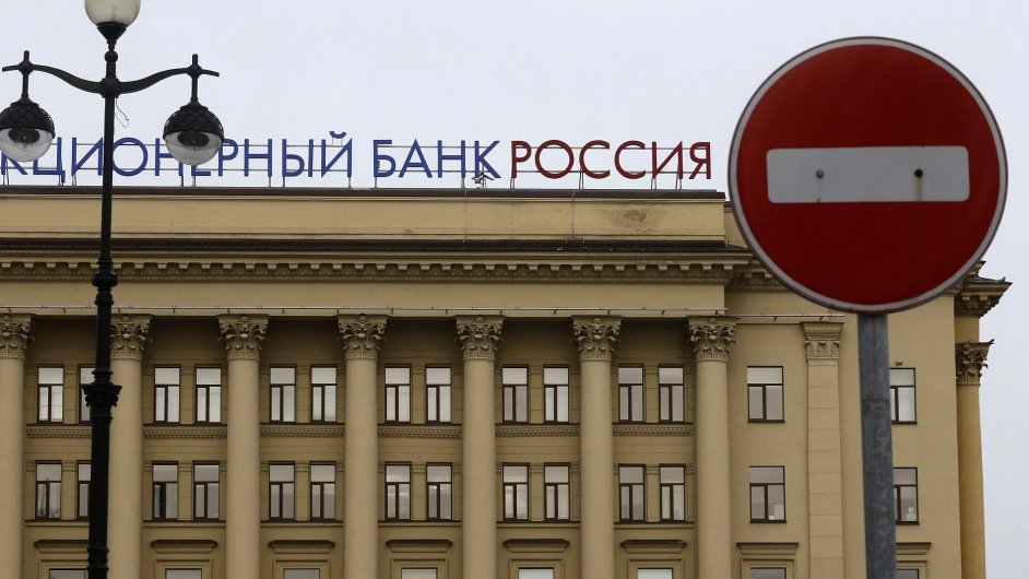 Rusk banka Rossija, kter spravuje ty kremelskm pikm i nkterm oligarchm