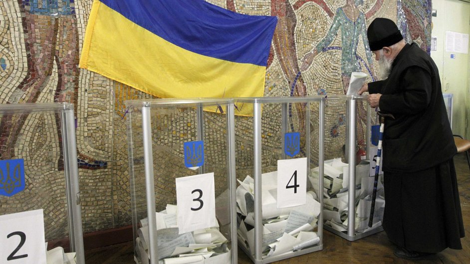 Ukrajinsk parlamentn volby, ilustran foto