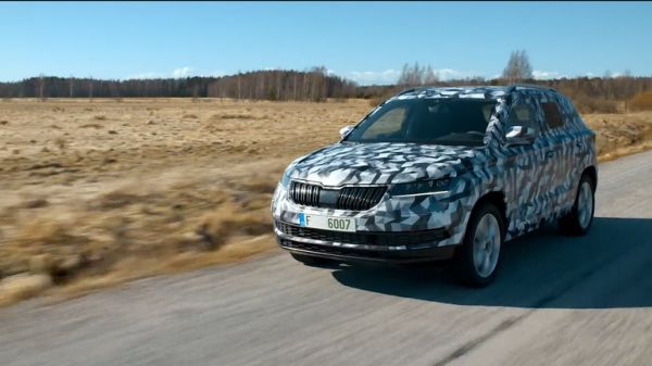 Skoda_ukazala_nove_SUV_v_maskacich._Novy_Karoq_je_vetsi_nez_Yeti.png