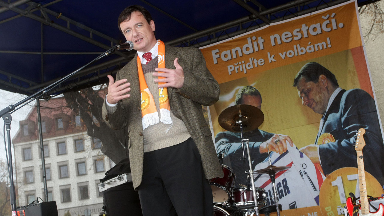 David Rath na volebnm mtinku v roce 2008.