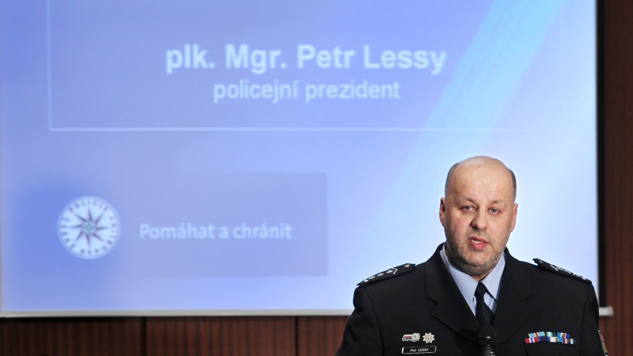 Petr Lessy, policejn prezident