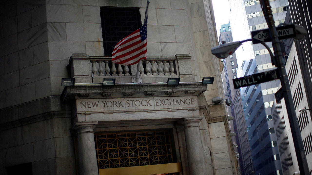 Newyorsk burza cennch papr (NYSE).