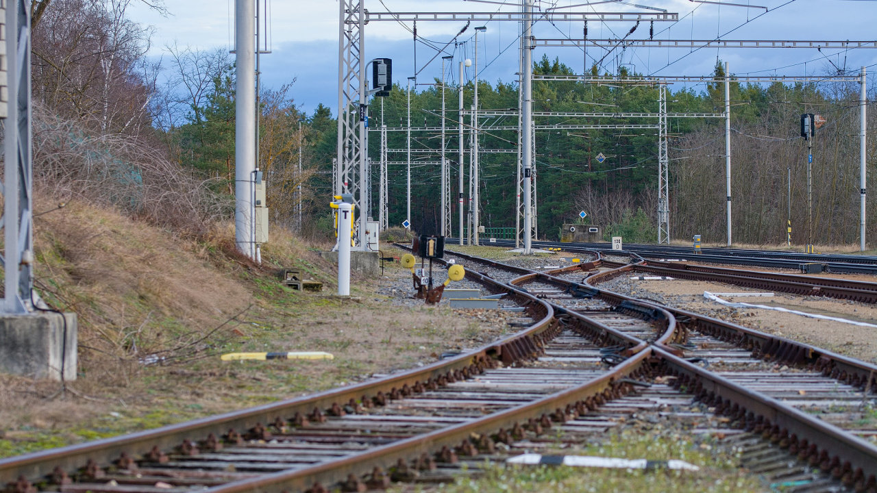 UETCS zle napokryt signlem.