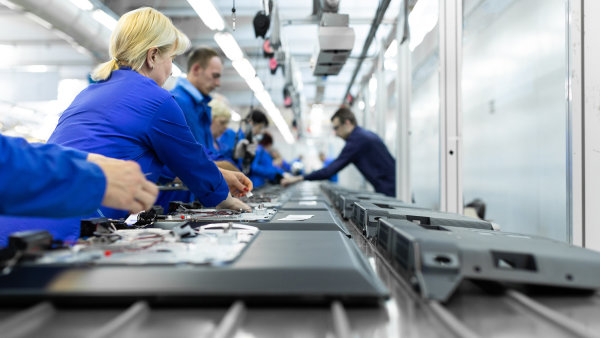 Kobra 2.0. Finanční správa se zaměří na nelegální zaměstnávání. Podezřelé firmy vytipuje nový &bdquo;automat&ldquo;