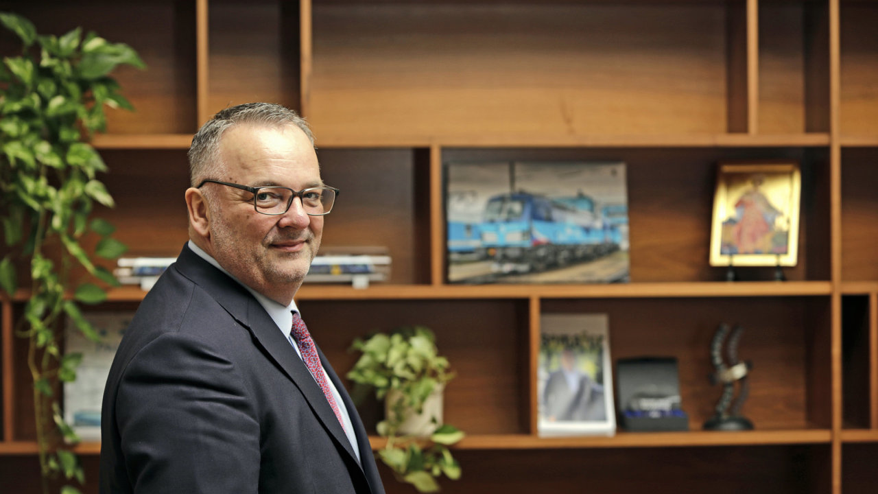 Problém železnice: peníze dosud nebyly problém. Mi