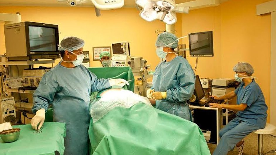 Jednorzov plastov hadice a sety nachzej vyuit mimo jin v neinvazivn chirurgii a v diagnostice.