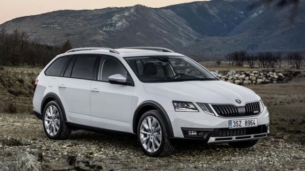 Scout je posledn&iacute;m p�&iacute;r�stkem do rodiny nov&eacute; Octavie.