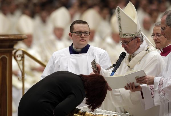 Pape�, Ta�&aacute;na �empelov&aacute;