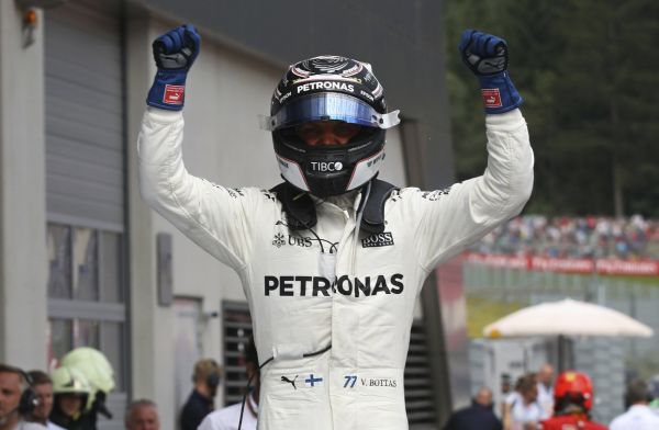 Velkou cenu Rakouska formule 1 vyhr&aacute;l Fin Valtteri Bottas z Mercedesu.