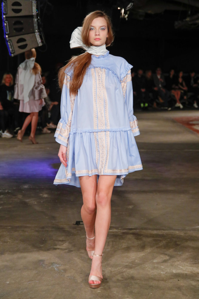 Z přehlídky Mira Saba na Mercedes-Benz Prague Fashion Weeku