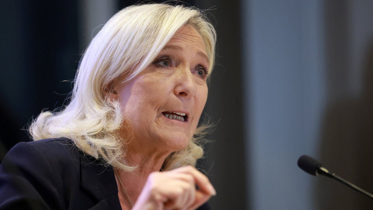Marine Le Pen holds press conference in Brussels ahead of EU summit
