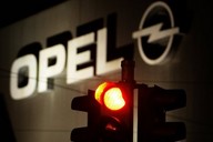 Opel_fabrika_znacka