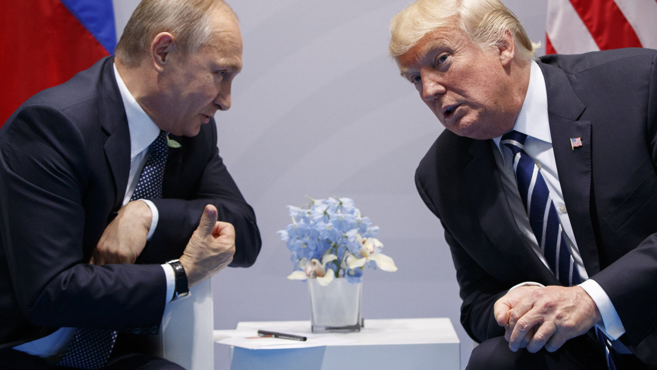 Na summitu G20 v Nmecku ml mt Trump jet jednu, neoznmenou schzku s Vladimirem Putinem.