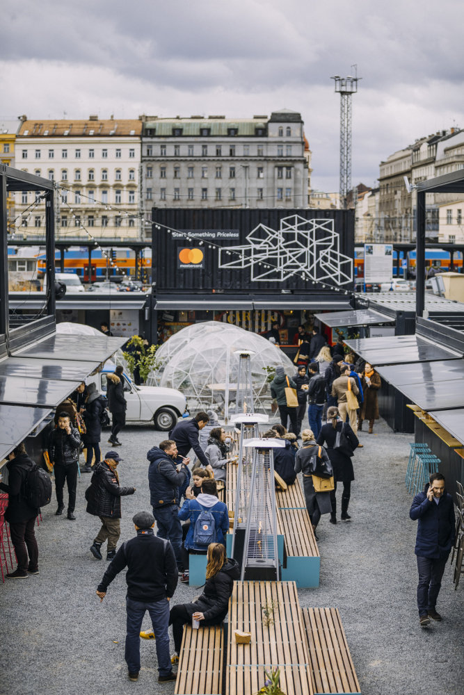 Manifesto Market
