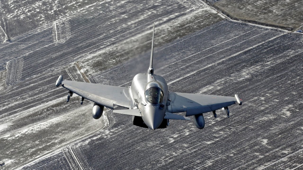 Spoluprce v praxi. Letoun Eurofighter Typhoon vyrbn spolen nkolika evropskmi firmami.