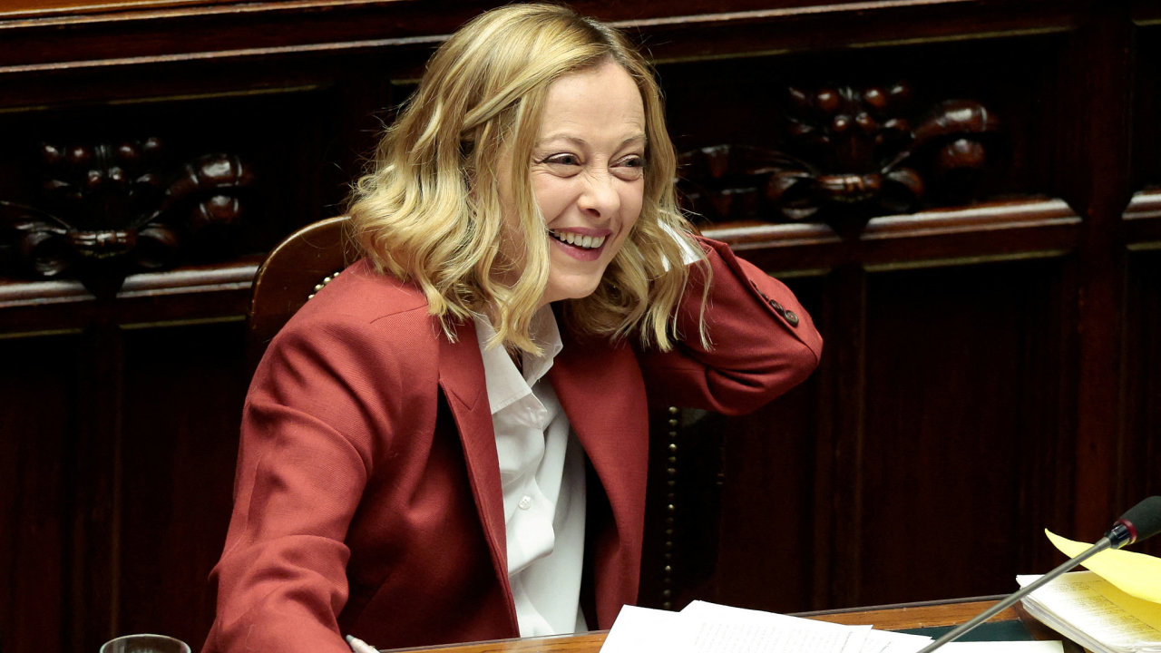 Da se mi. Popularitu by mohli Giorgie Meloniov ostatn ldi zpadnch zem zvidt.