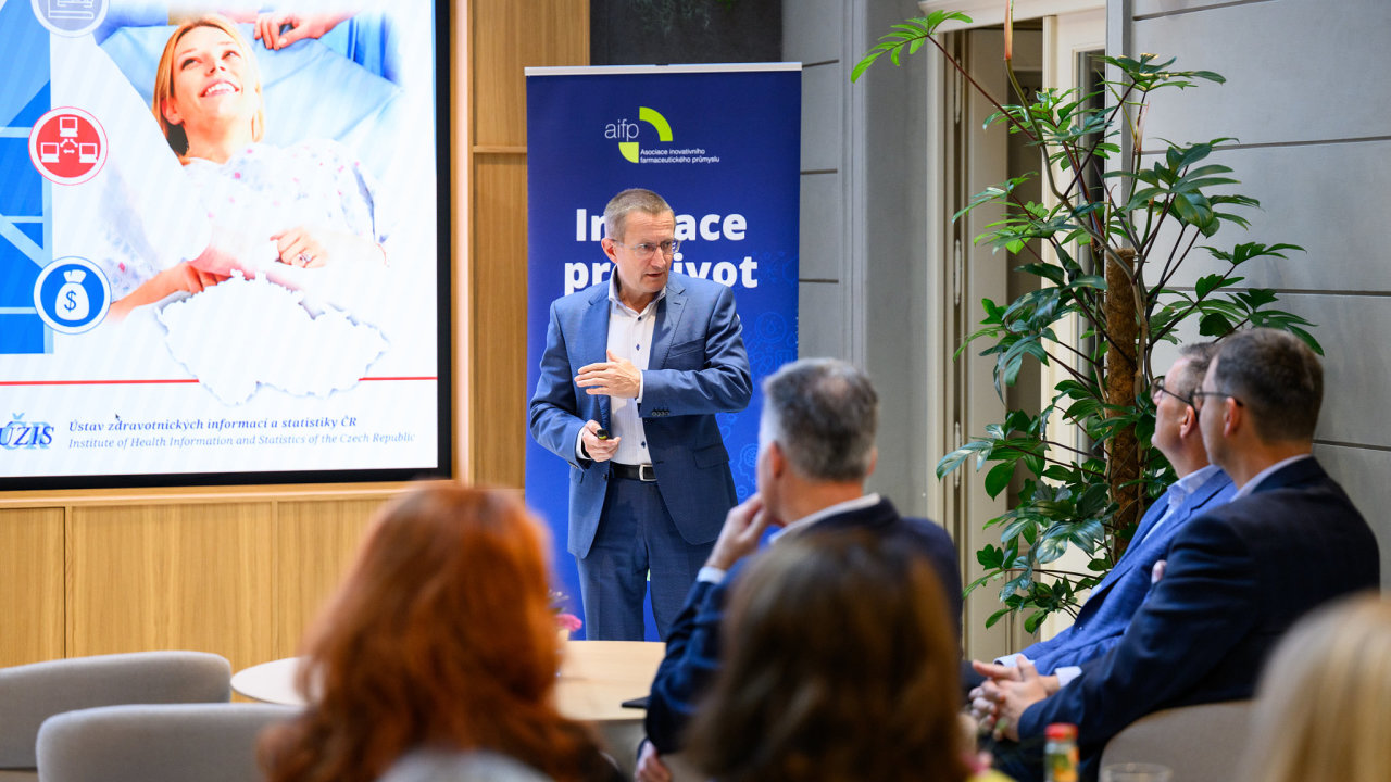 �esk� zdravotnictv� nab�z� �irok� spektrum preventivn�ch program� pln� hrazen�ch z ve�ejn�ho zdravotn�ho poji�t�n� a je tak na �pici Evropy.