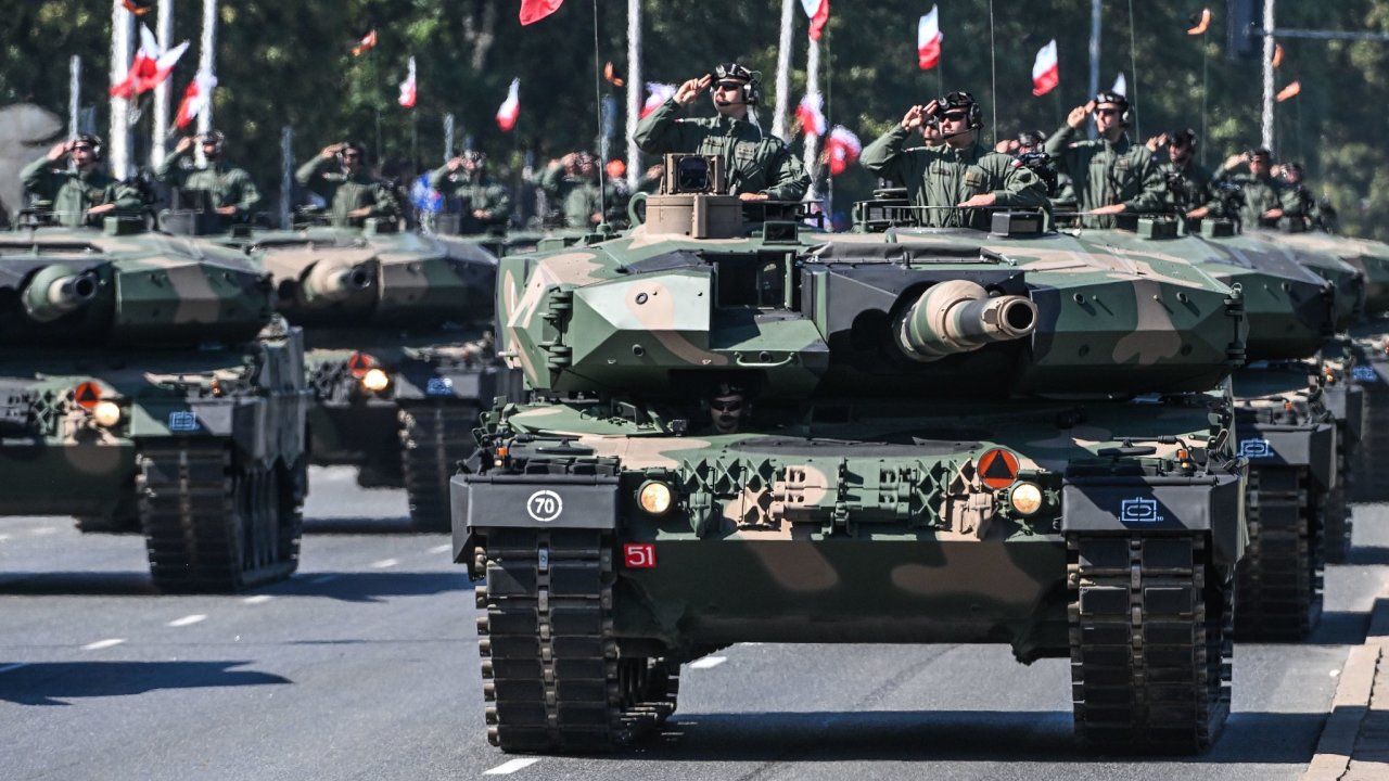Polsko, arm�da, tanky, p�ehl�dka