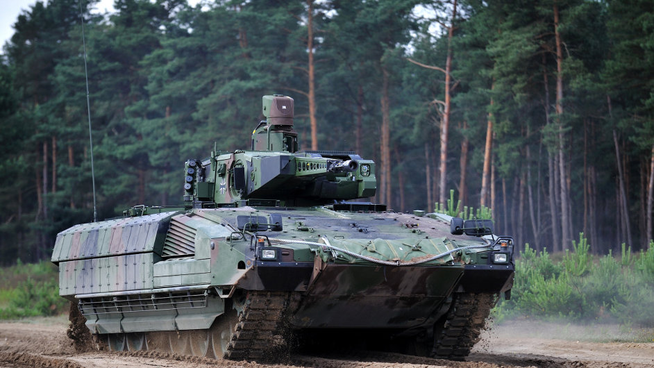Spolenost Rheinmetall se podl na produkci bojovho vozidla Puma (na obrzku).