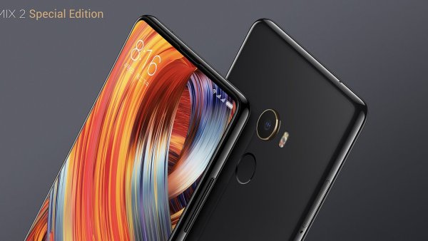 Xiaomi Mi Mix má v nové verzi ještě menší rámečky