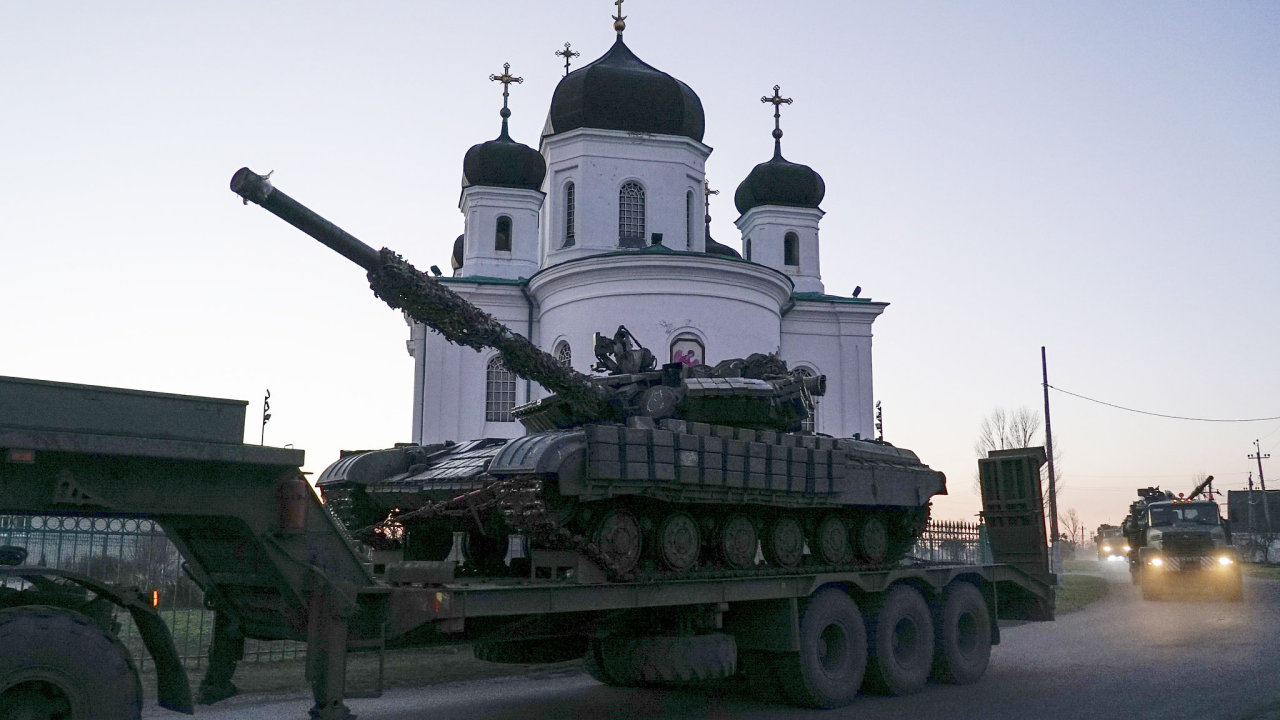 Rusk tank v ukrajinskm Urzufu.