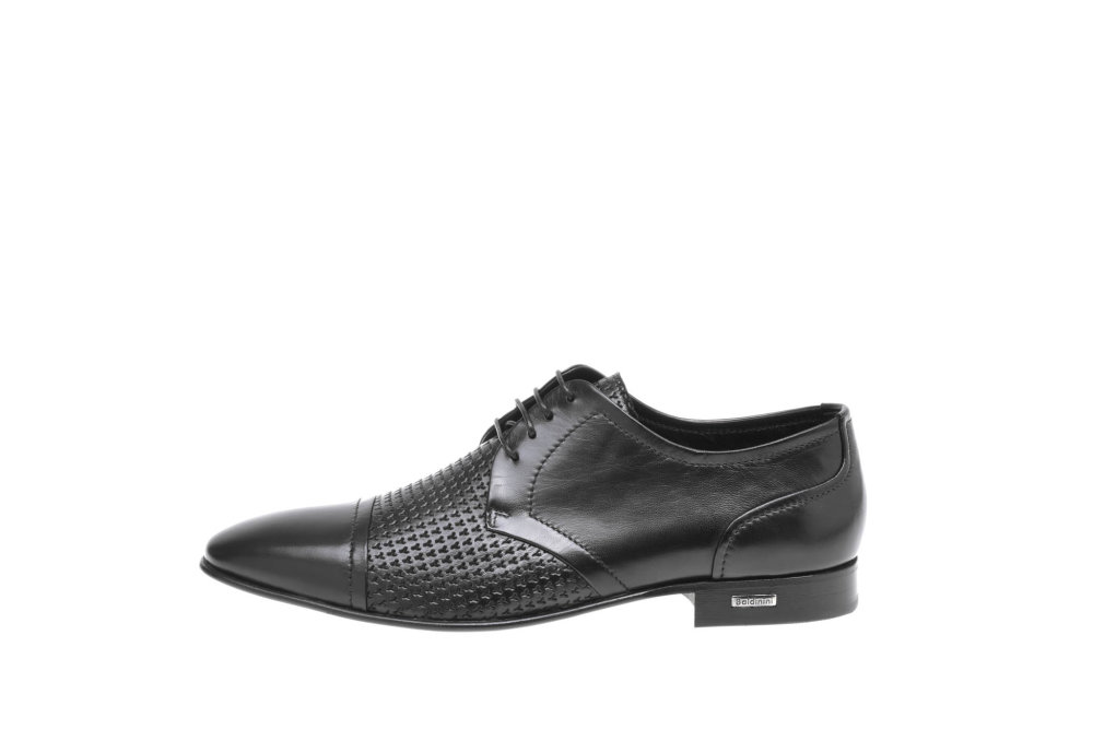 ... a pro muže, již si potrpí na kvalitu zpracování, elegantní linie a komfort.