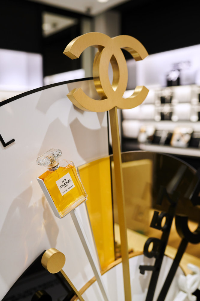 Chanel boutique v Pařížské ulici v Praze