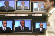 Vladimir Vladimirovi Putin ve sv televizn rozprav s nrodem.