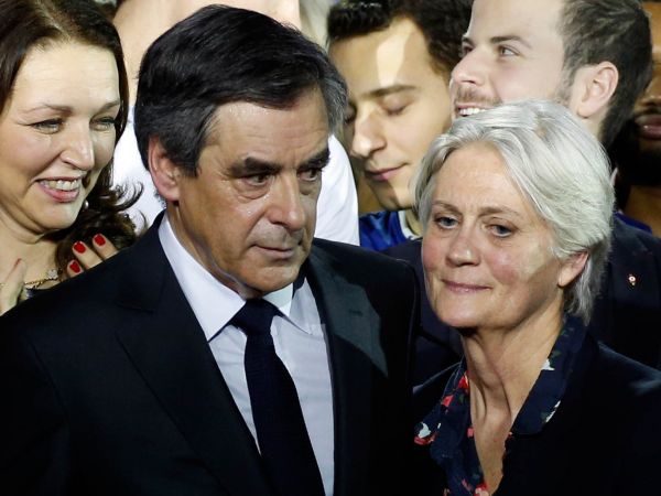 Prezidentský kandidát François Fillon s manelkou Penelope