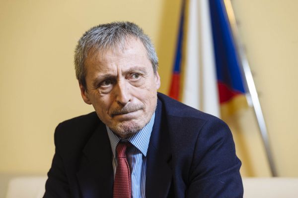 Ministr obrany Martin Stropnick&yacute;.