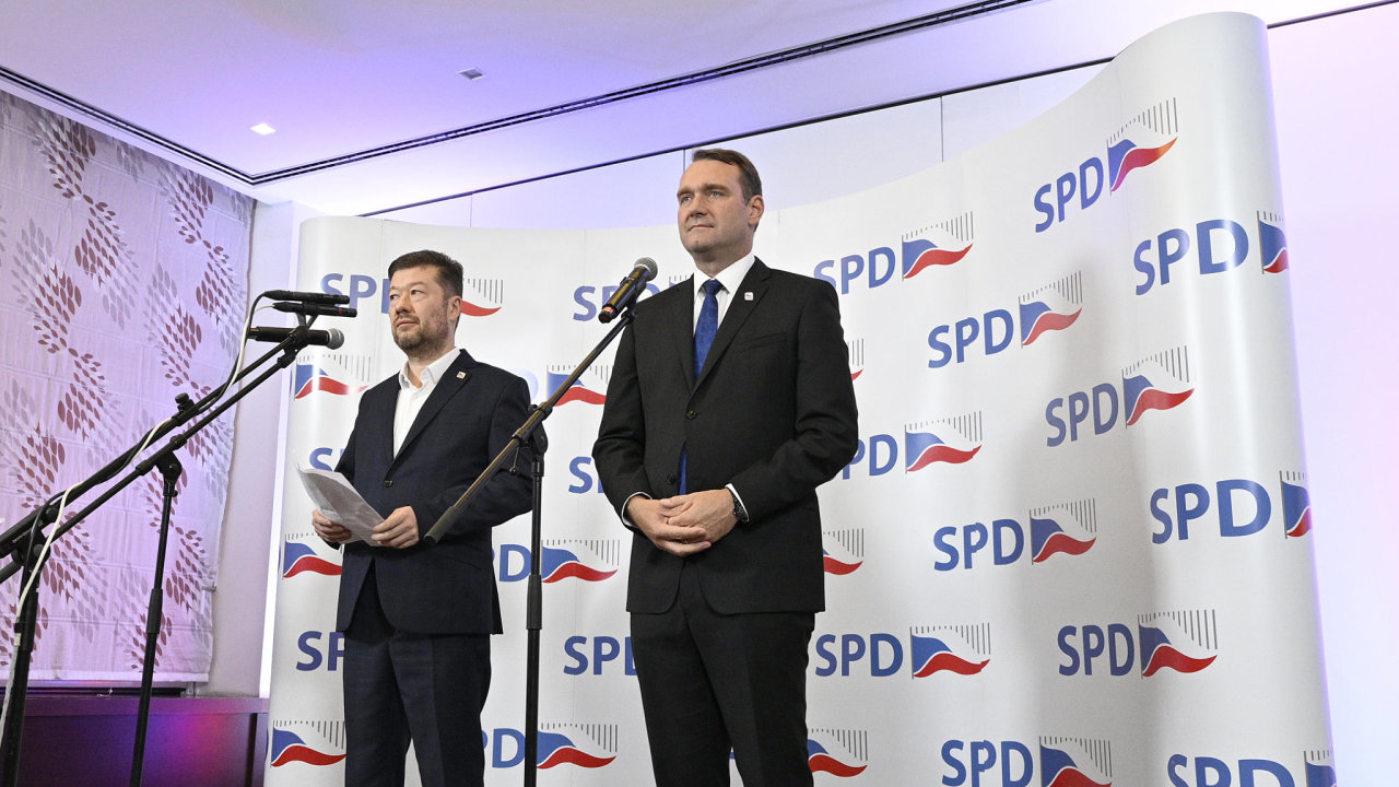 Komunální a senátní volby, volební štáb SPD