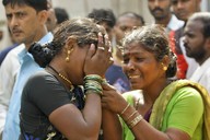 Po teroristickch tocch v Mumbaji se na mst stle bojuje