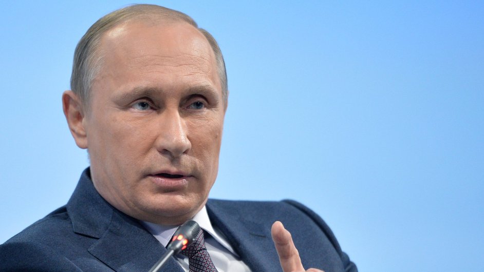 Podle ruskho prezidenta Vladimira Putina by Ukrajina mla za zemn plyn platit stejn jako jin sousedn zem.