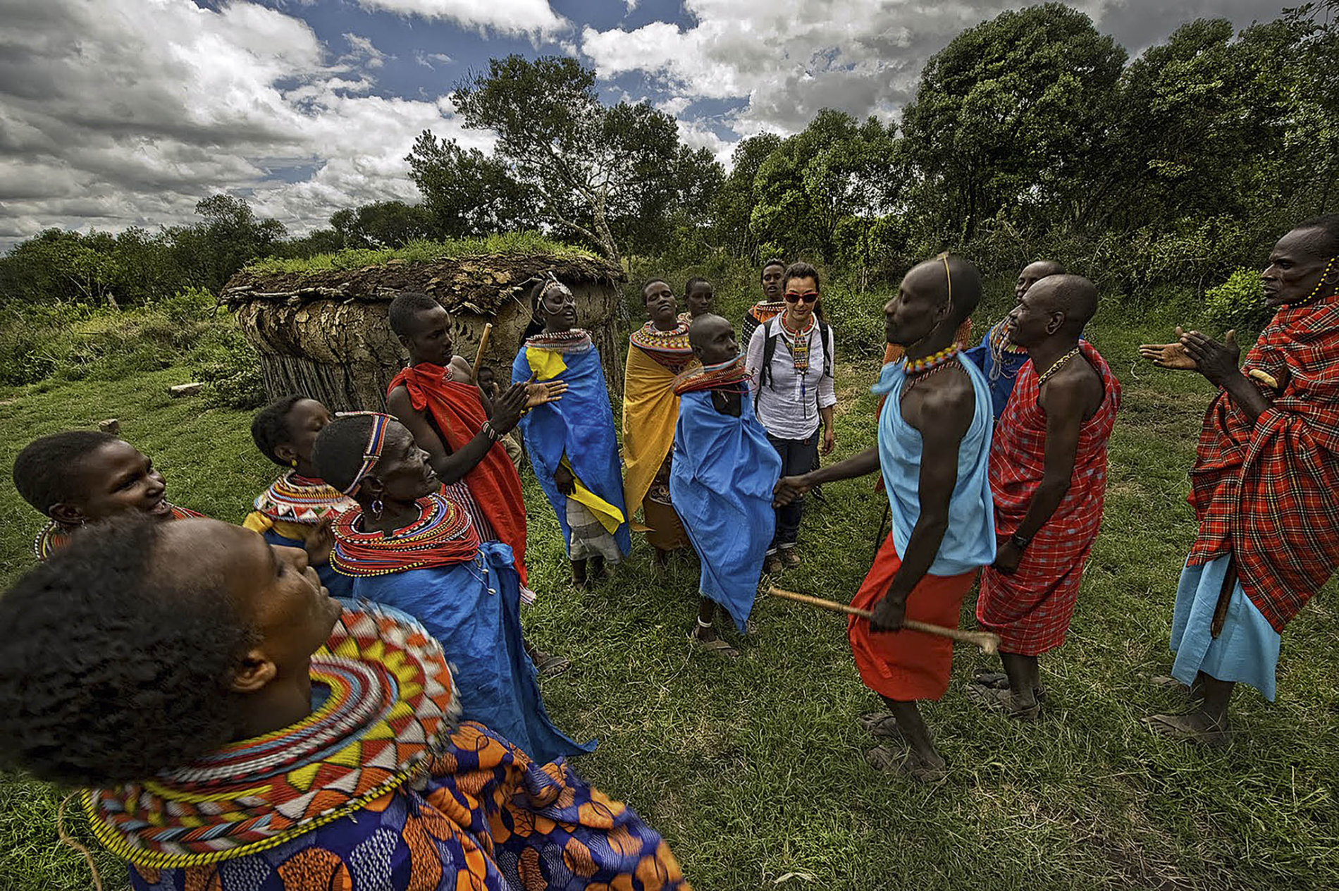 Průvodci nabízejí i návštěvu místních vesnic kmene Masajů, kteří chovají dobytek a turistům nabízejí drobné suvenýry. (Foto: Kenya Tourism Board) jarvis_599ae5a4498e27acfc1104da.jpeg