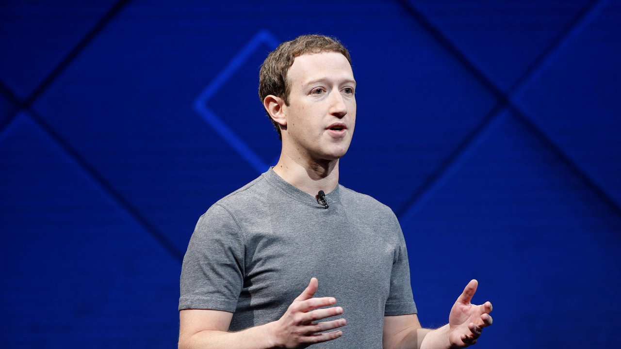 Facebook, Mark Zuckerberg, výroèní konference