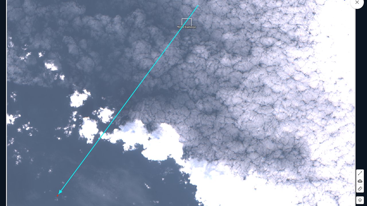Screenshot ze satelitnho snmku, na kterm SpaceKnow zachytil pohyb jedn z neznmch lod.