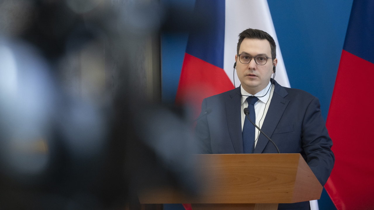 Odvoln velvyslance v Moskv oznmil ministr zahrani Jan Lipavsk.