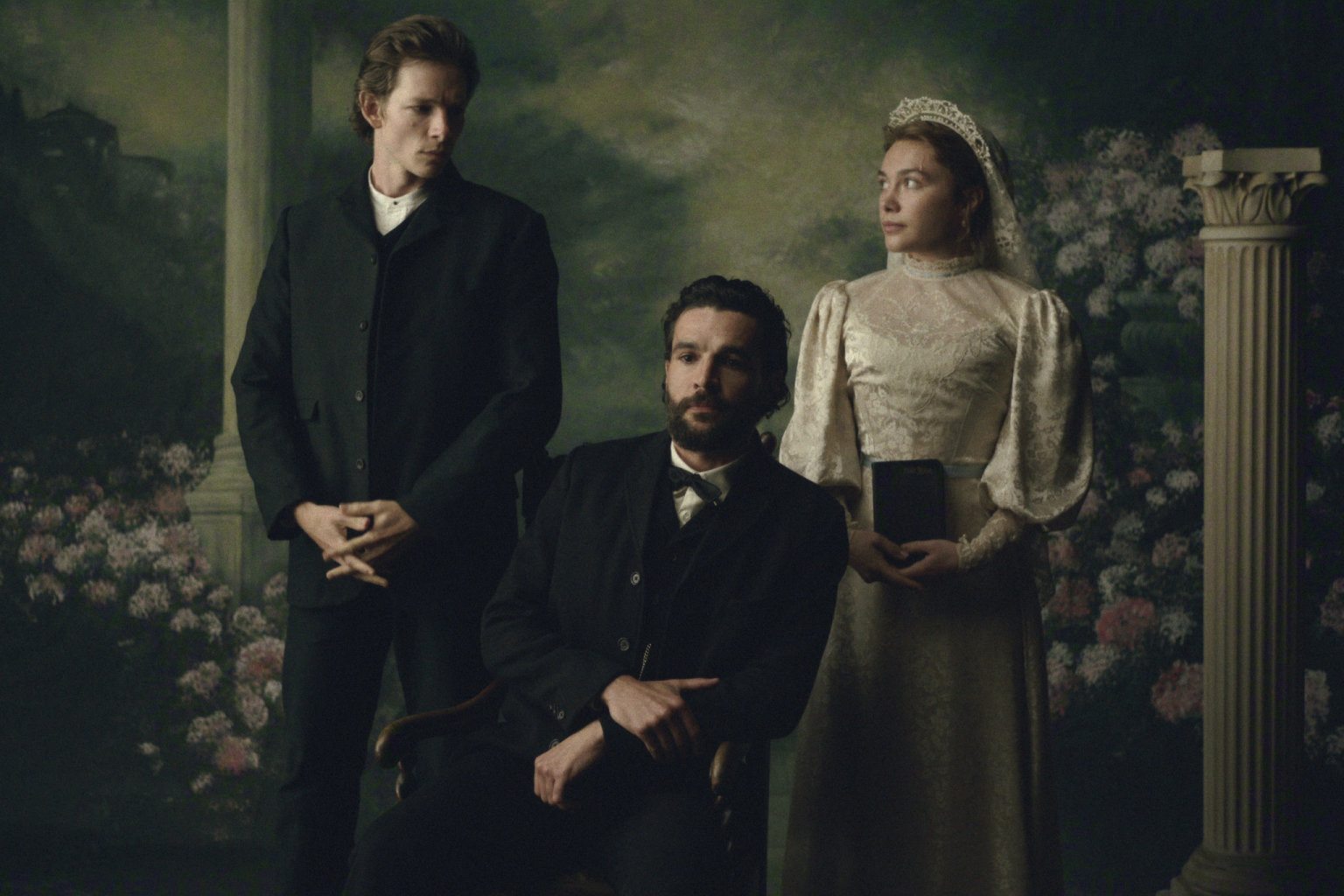 kultura, Na východ od ráje, Mike Faist, Christopher Abbott, Florence Pugh (Foto: Netflix) kultura, Na východ od ráje, Mike Faist, Christopher Abbott, Florence Pugh