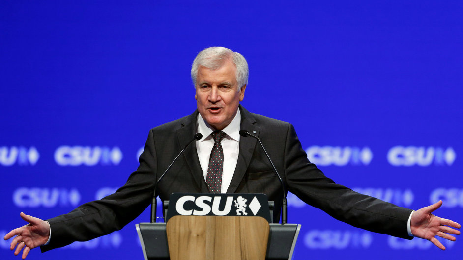 Horst Seehofer na sjezdu CSU v Mnichov, listopad 2016