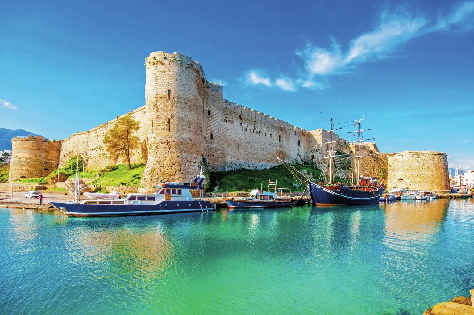 Hrad svatho Hilariona je nejvznamnj pamtkou Severnho Kypru.