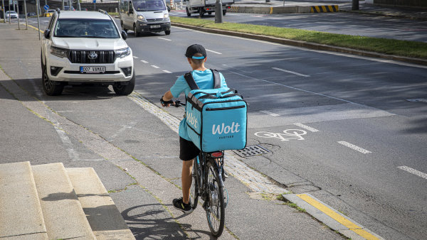Ministerstvo práce upřesní, kde začíná švarcsystém. Anonymní stížnosti zaměstnanců mají úřady přestat řešit