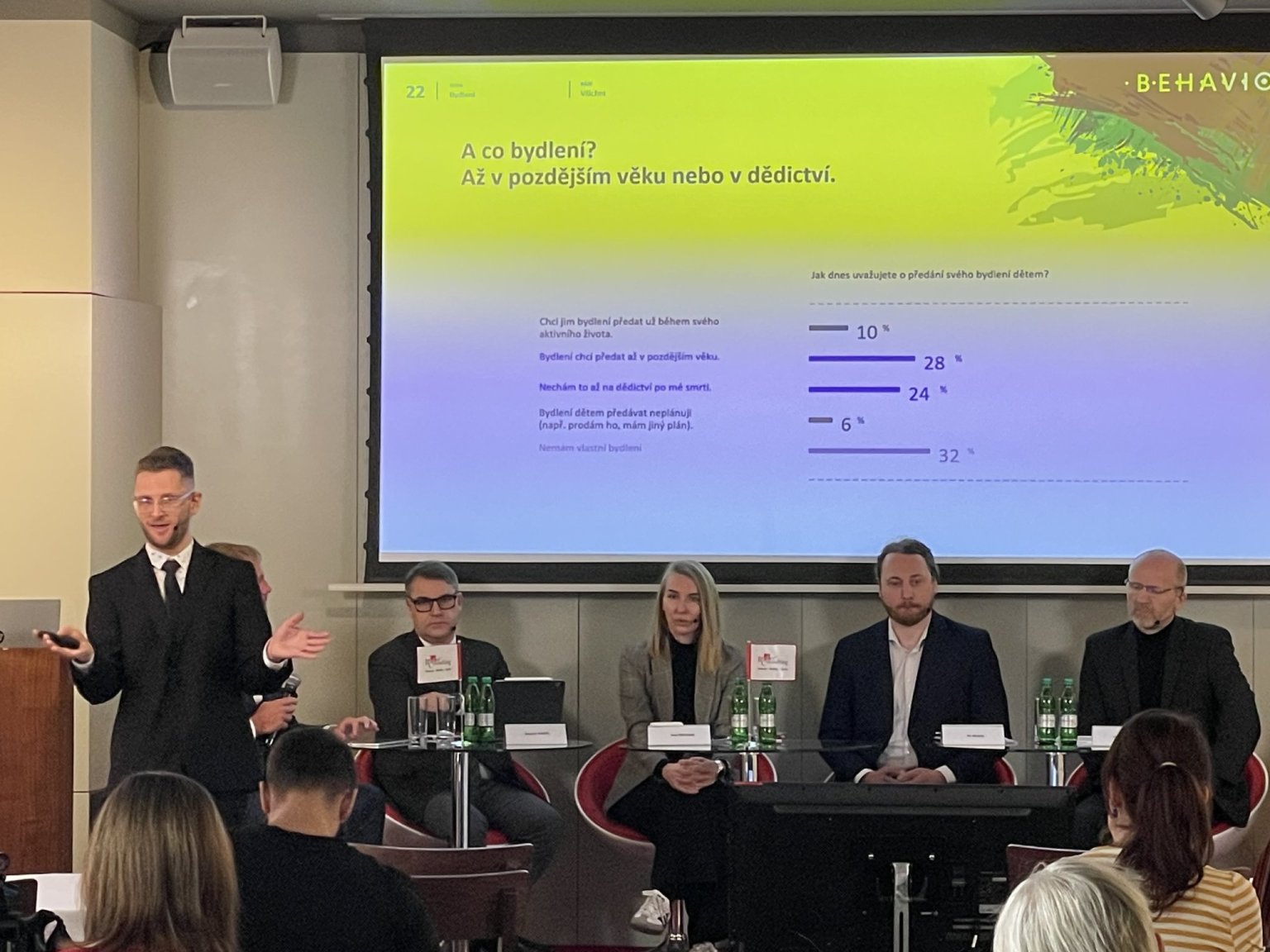 Kolik d�t d�t�ti do �ivota? Nejv�ce rodi�� ��k�: do 200 tis�c korun