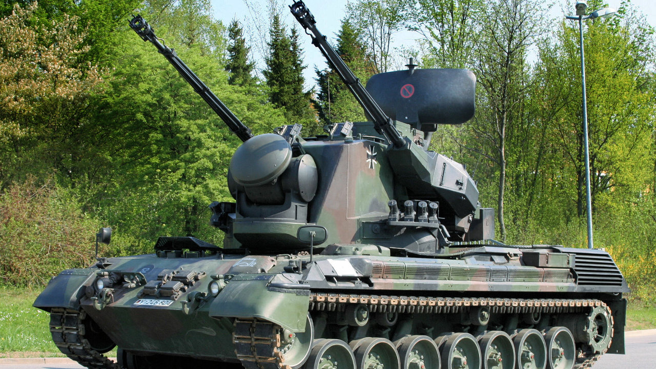 Protiletadlov tank Gepard, lpe znm jako Flakpanzer Gepard je nmeck samohybn protiletadlov dlo.