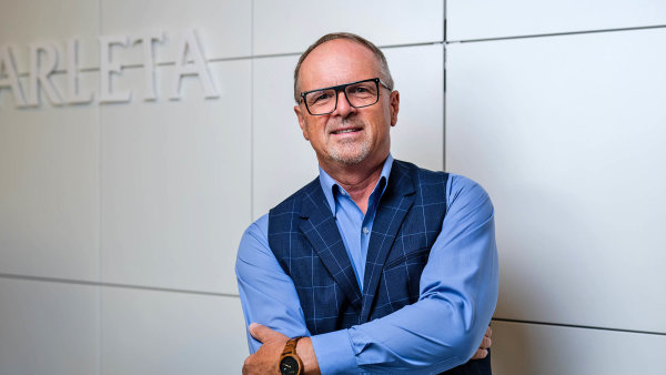 MUDr. Jiří Doležal, jednatel, vedoucí lékař kliniky Arleta, IVF specialista