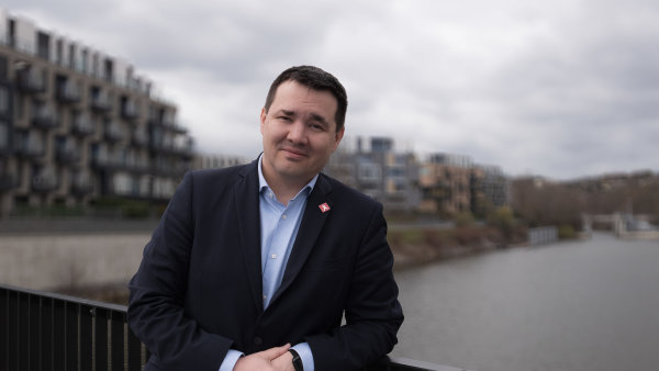 Vladim�r Holovka, �editel XTB pro �esko, Slovensko a Ma�arsko