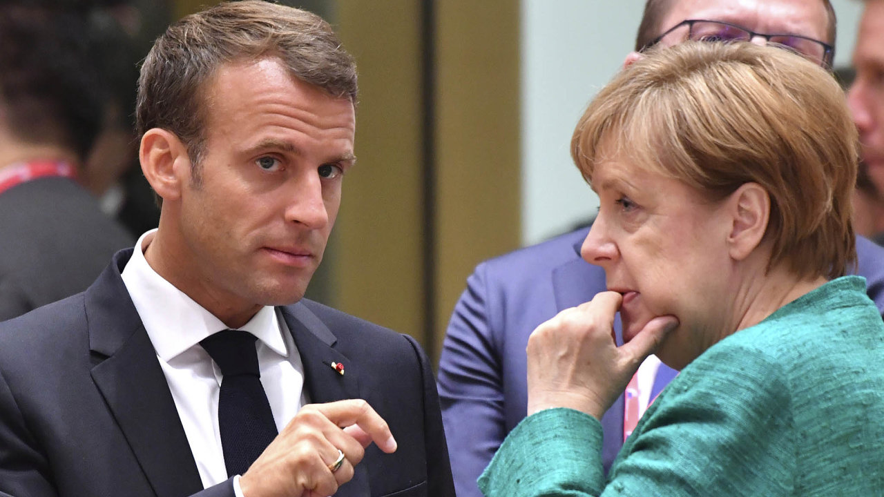 Dohodneme se? Francouzsk prezident Macron anmeck kanclka Merkelov se zatm nedokzali domluvit naspolench kandidtech.
