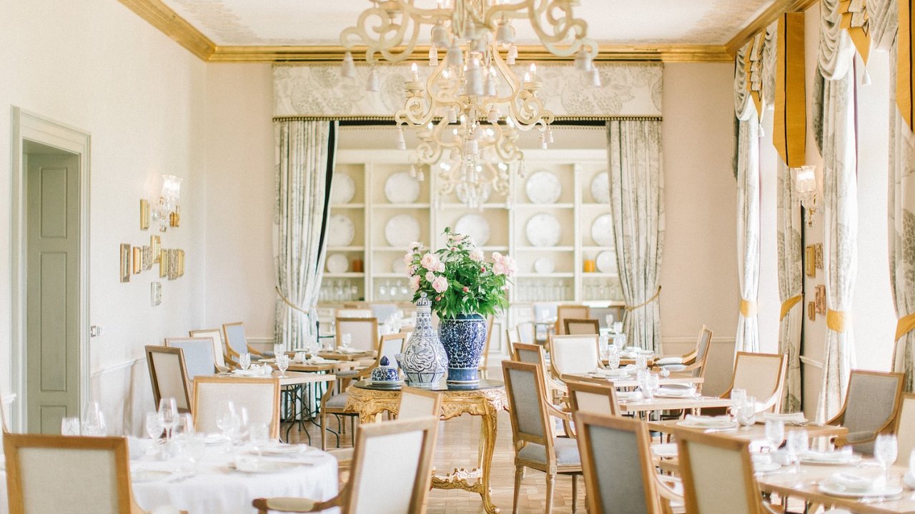 Chateau Mcely (restaurace Piano Nobile)