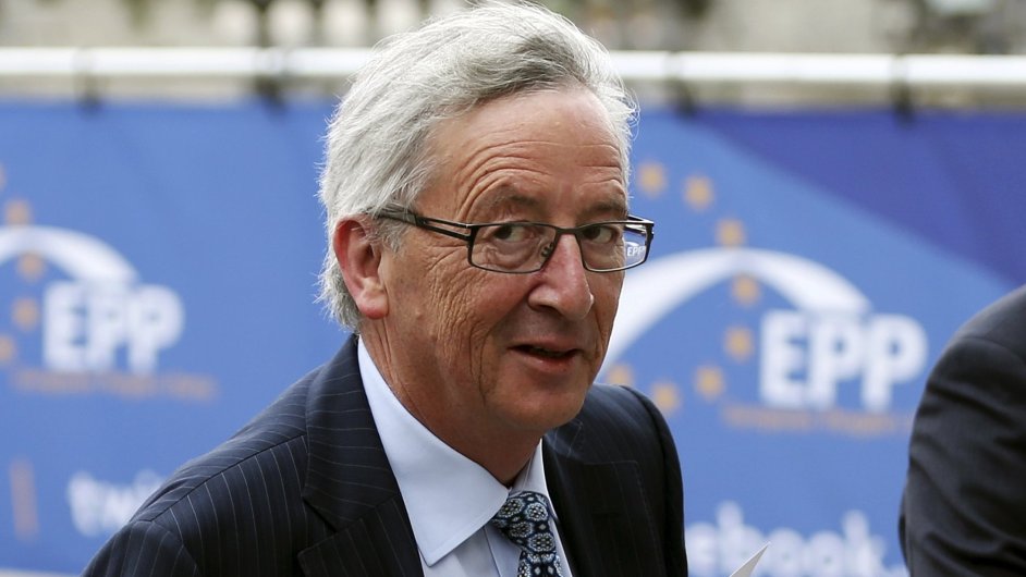 Kandidt na pedsedu Evropsk komise Juncker pislbil evropskm socialistm post eurokomisae pro ekonomiku.